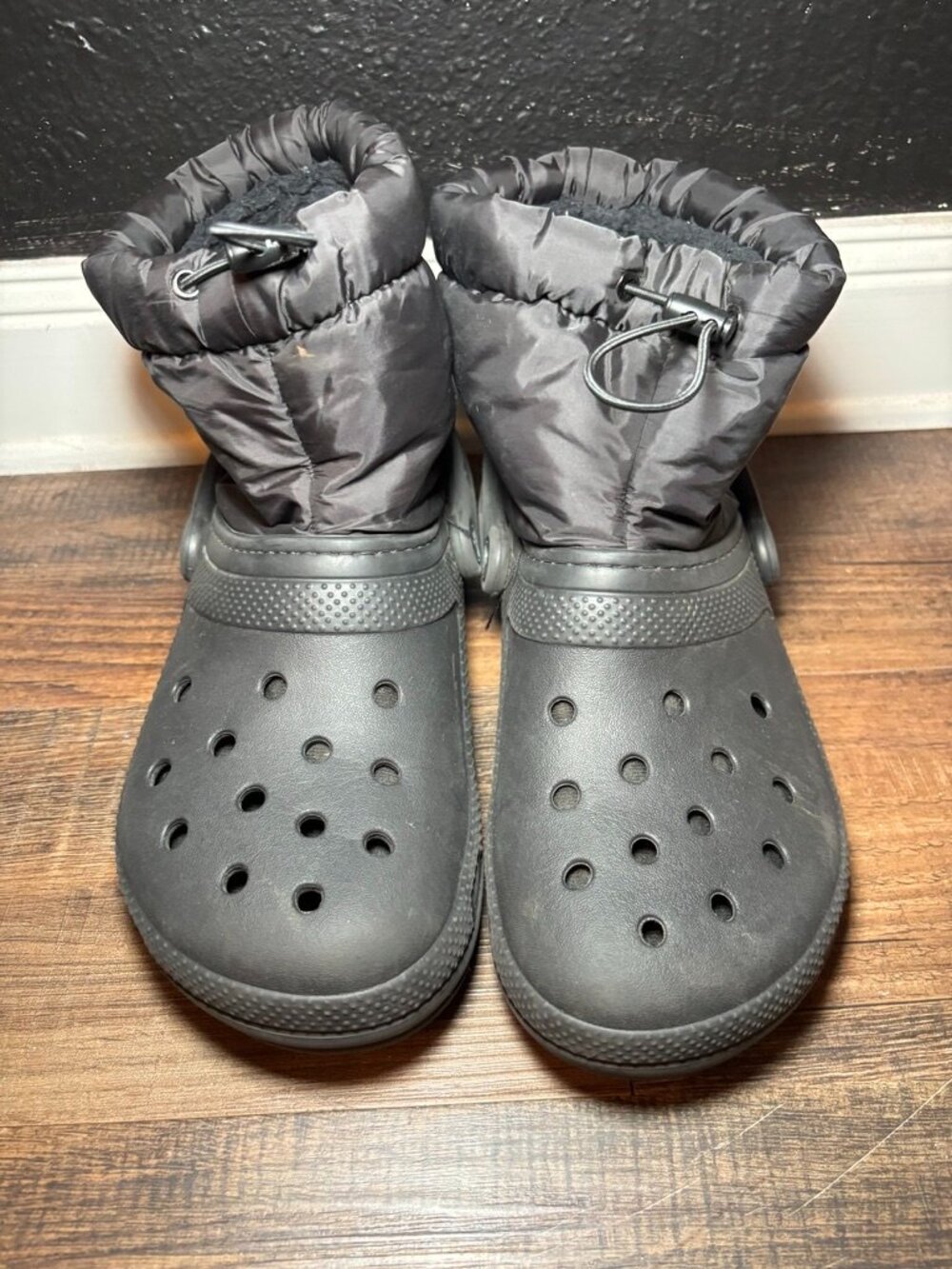 Crocs Classic Lined Neo Puff Boots Black Size Womens 8 / Mens 6 Winter